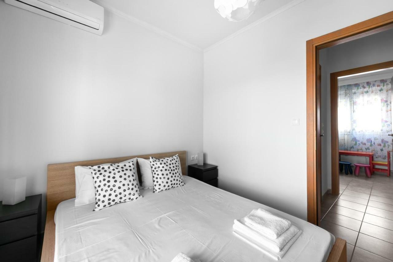 Nikiti Maisonette On The Beach By Luxlikehome Exterior photo